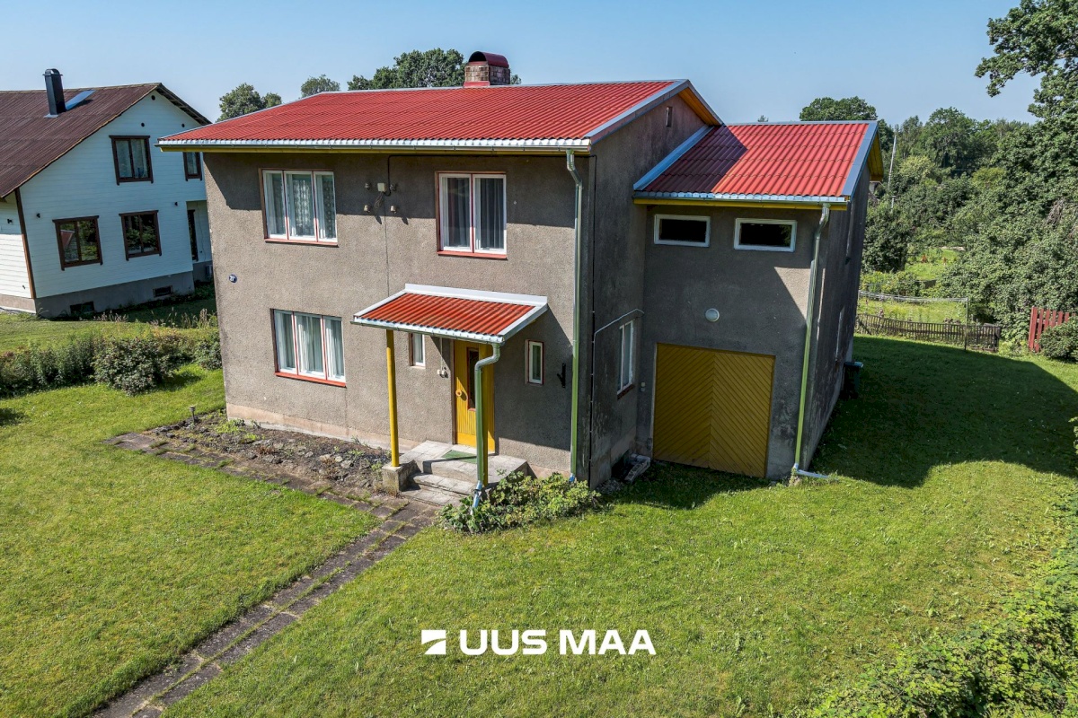 Põhja-Sakala vald, Suure-Jaani linn, J. Köleri tn 21a