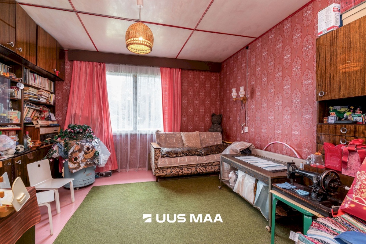 Põhja-Sakala vald, Suure-Jaani linn, J. Köleri tn 21a