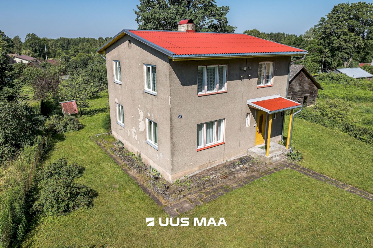 Põhja-Sakala vald, Suure-Jaani linn, J. Köleri tn 21a