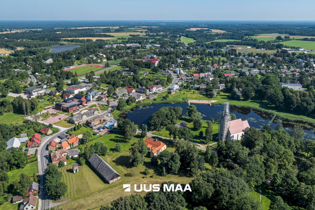 Põhja-Sakala vald, Suure-Jaani linn, J. Köleri tn 21a