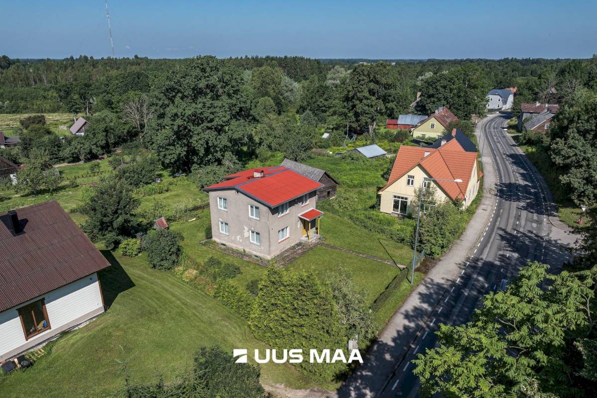 Põhja-Sakala vald, Suure-Jaani linn, J. Köleri tn 21a