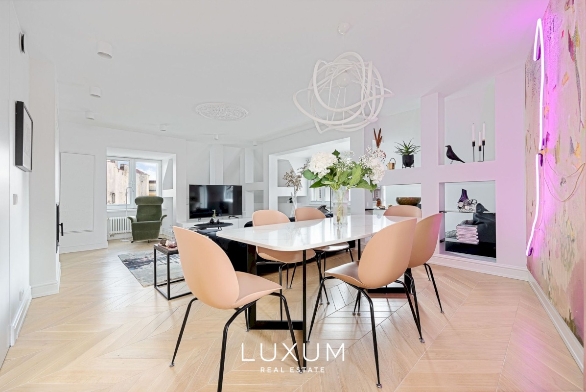 Tallinn, Kesklinna linnaosa, Vanalinna, Vene tn 1