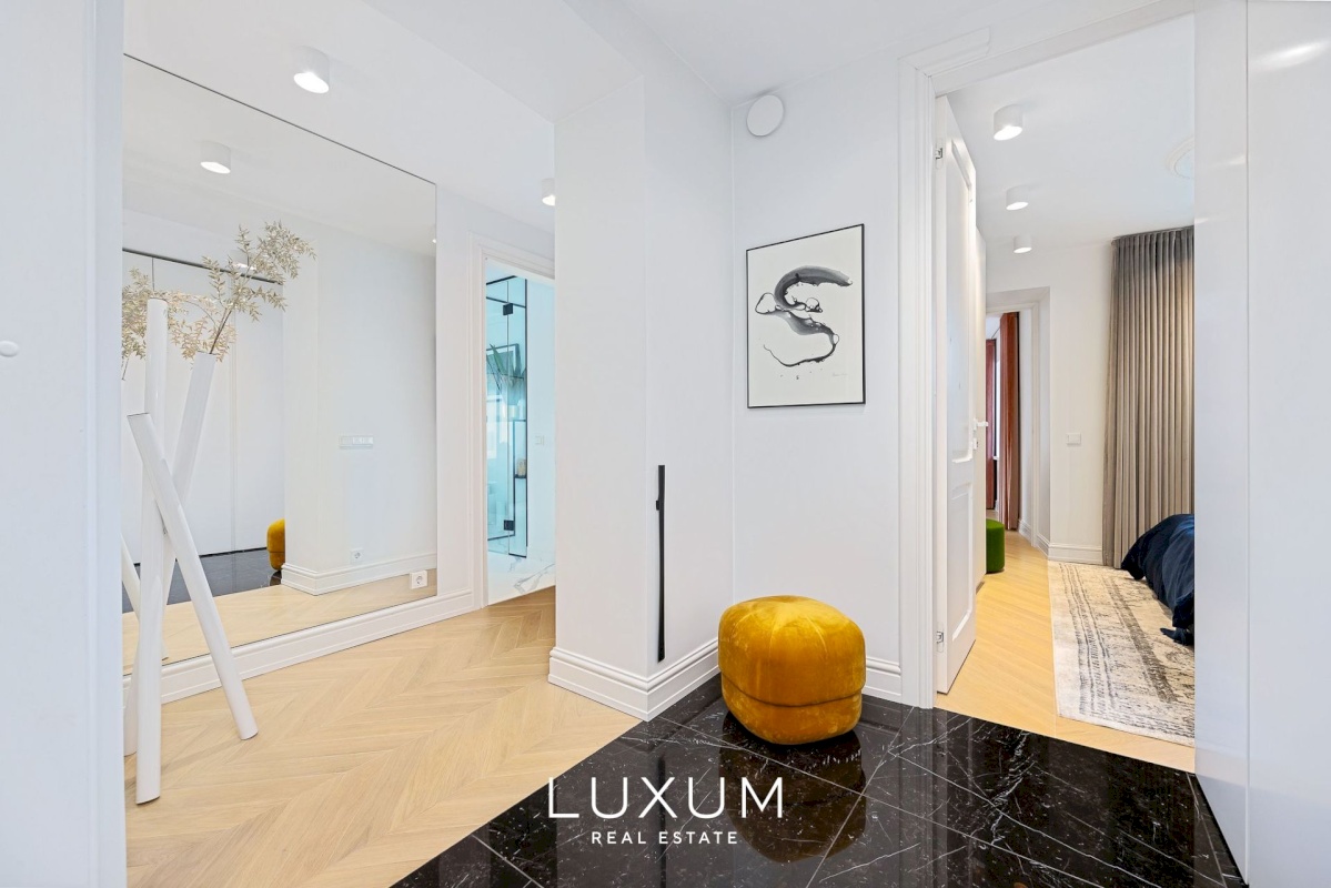 Tallinn, Kesklinna linnaosa, Vanalinna, Vene tn 1