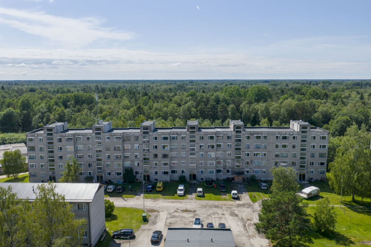 Lääne-Nigula vald, Palivere alevik, Põllu 8