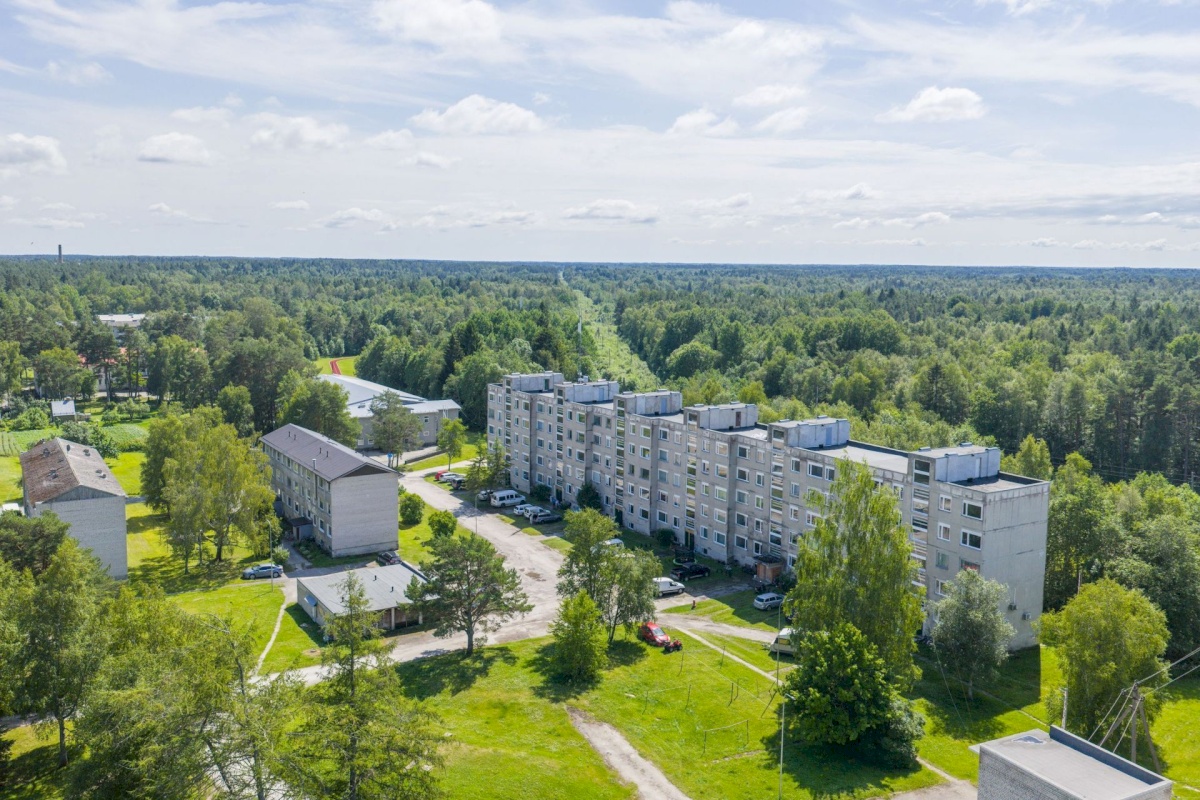 Lääne-Nigula vald, Palivere alevik, Põllu 8