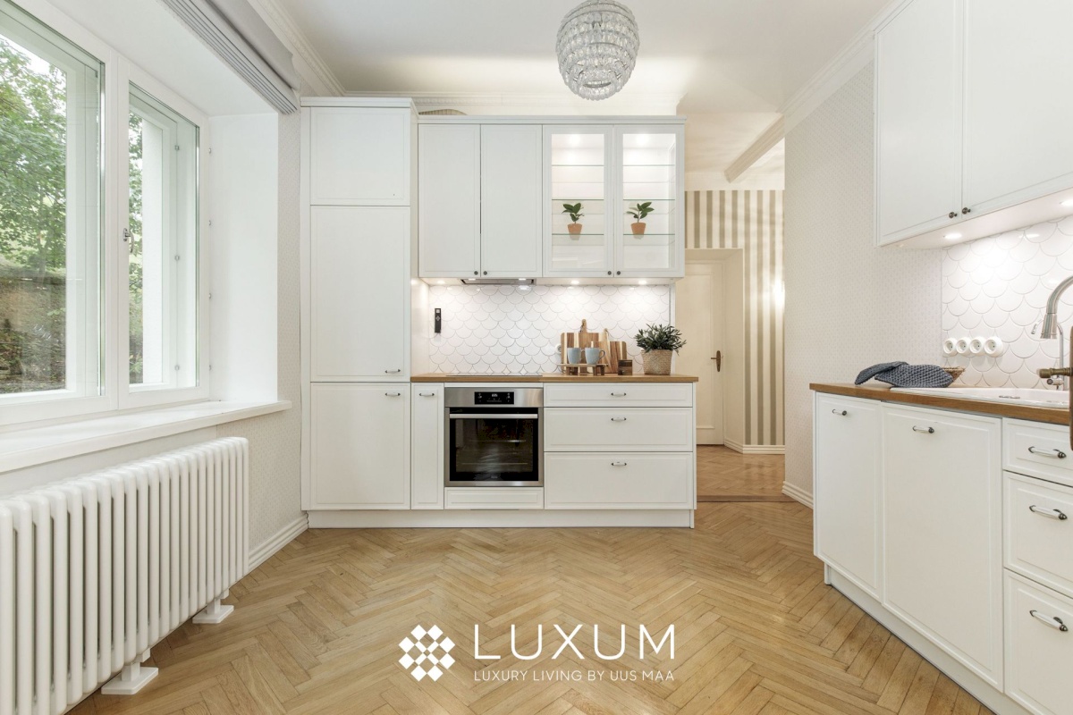 Tallinn, Kesklinna linnaosa, Kadriorg, A.Weizenbergi 32