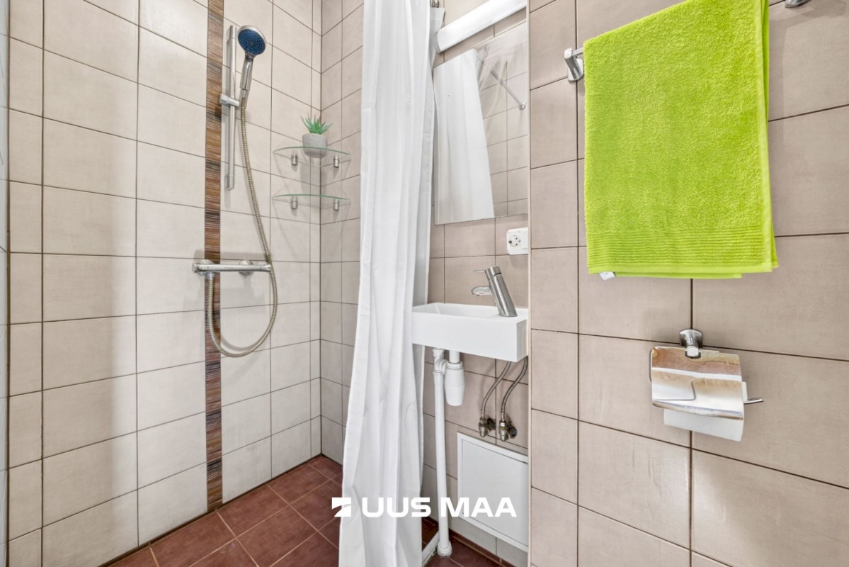 Tallinn, Põhja-Tallinna linnaosa, Kalamaja, Kungla tn 12a