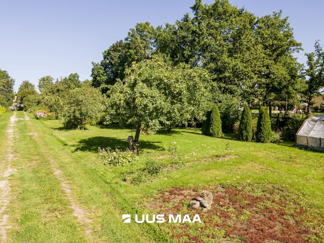 Saaremaa vald, Aste alevik, Aste AÜ 49,  Aste AÜ 57