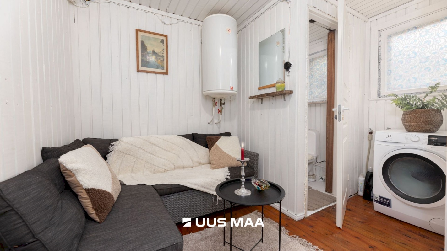 Haapsalu linn, Tanska küla, Kaasiku tee 4