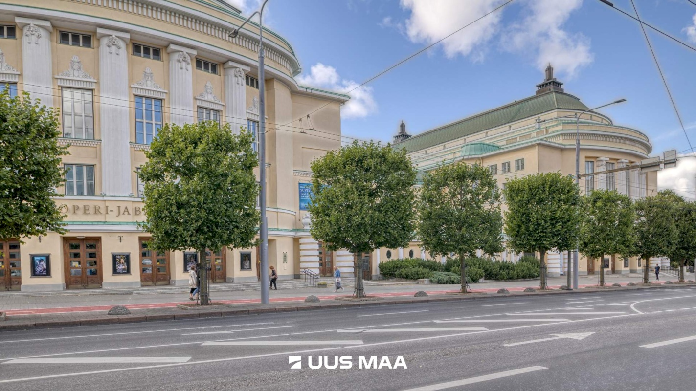 Tallinn, Kesklinna linnaosa, Estonia pst 7/Teatri väljak 1,  Teatri maja