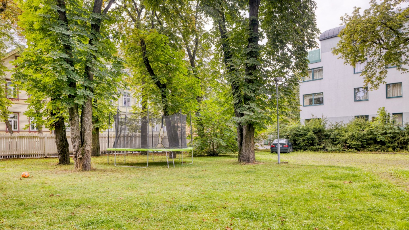 Tallinn, Kesklinna linnaosa, Kadriorg, F. J. Wiedemanni 6