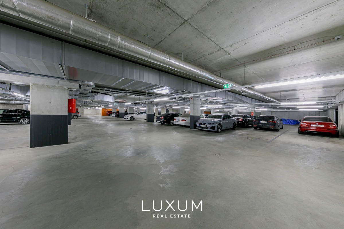 Tallinn, Põhja-Tallinna linnaosa, Mootori 7/1