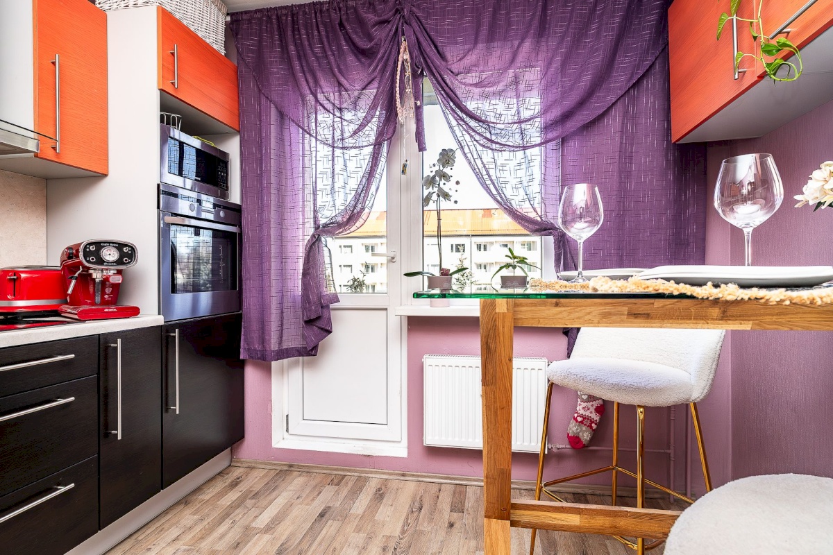 Tallinn, Nõmme linnaosa, Laagri, Redise 10