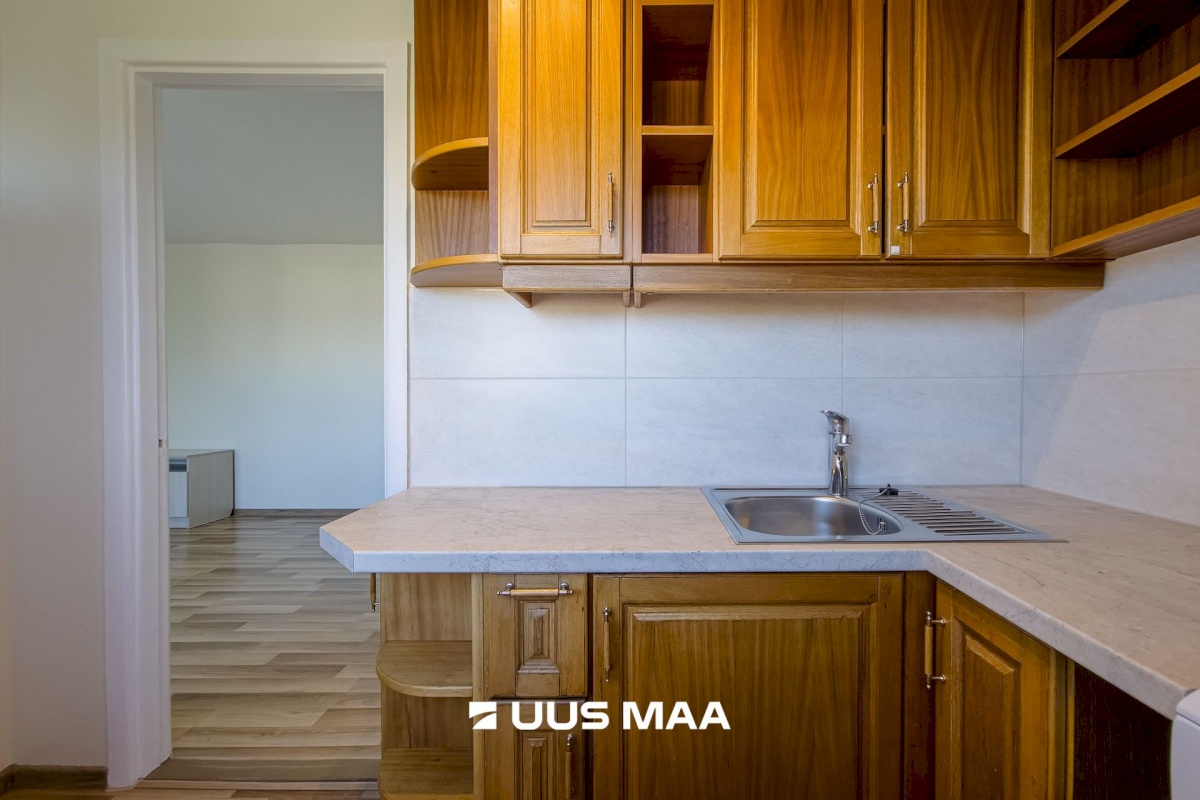 Viljandi linn, Paalalinn, Valuoja puiestee 13a