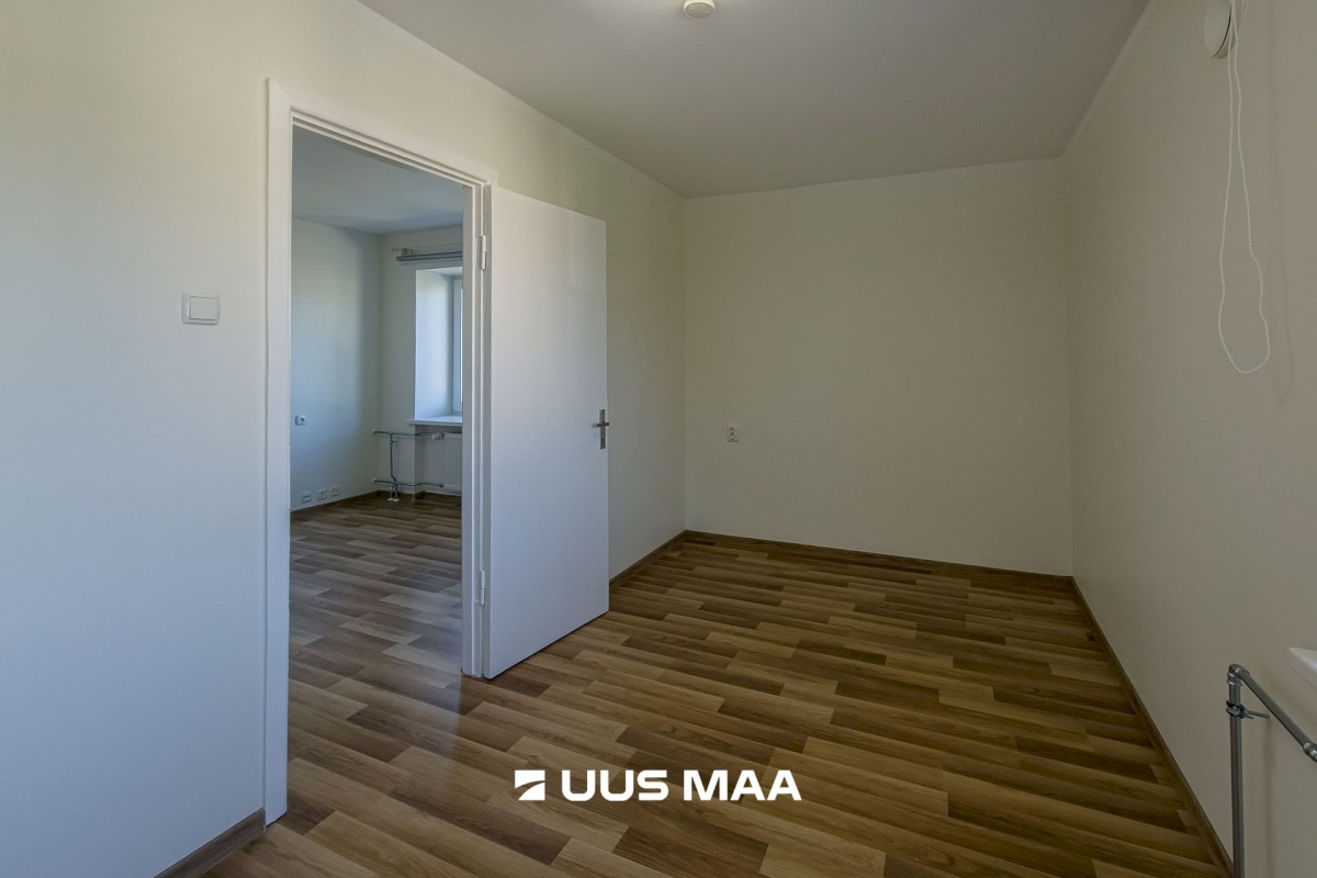 Viljandi linn, Paalalinn, Valuoja puiestee 13a