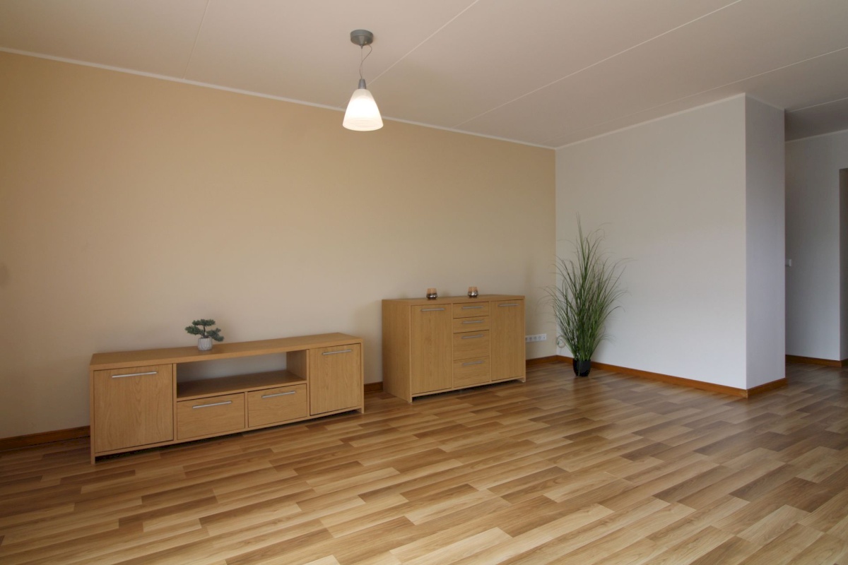 Pärnu linn, Pärnu linn, Mai, Mai tn. 6a