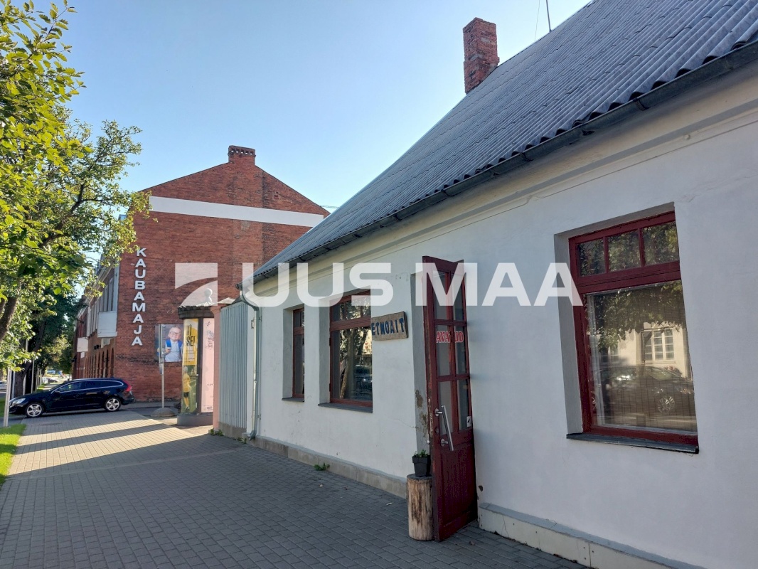 Viljandi linn, Kesklinn, Tallinna 3a