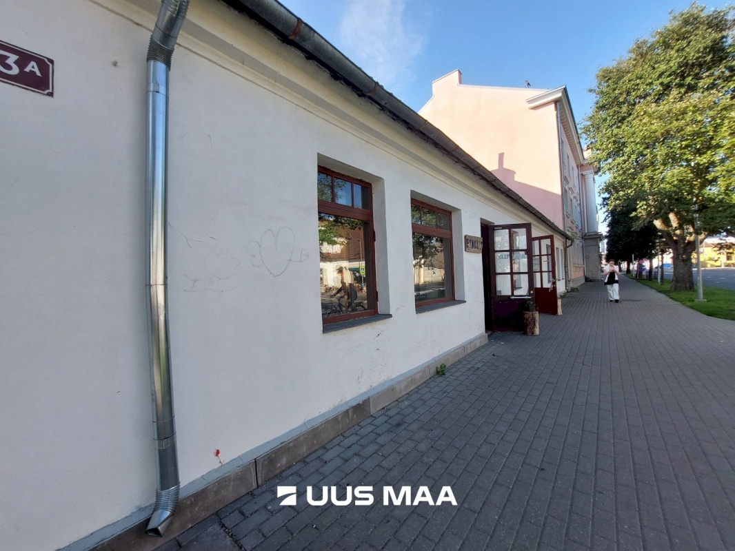 Viljandi linn, Kesklinn, Tallinna 3a