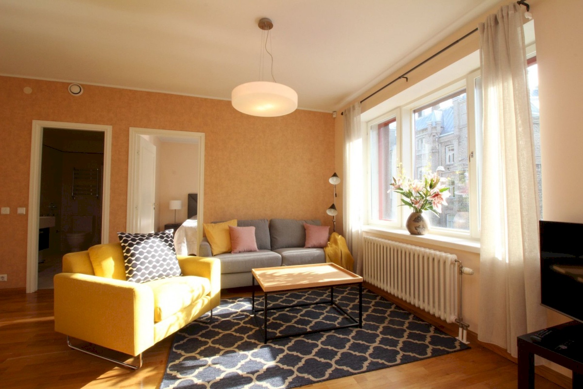 Tallinn, Kesklinna linnaosa, Südalinn, Pärnu mnt 27