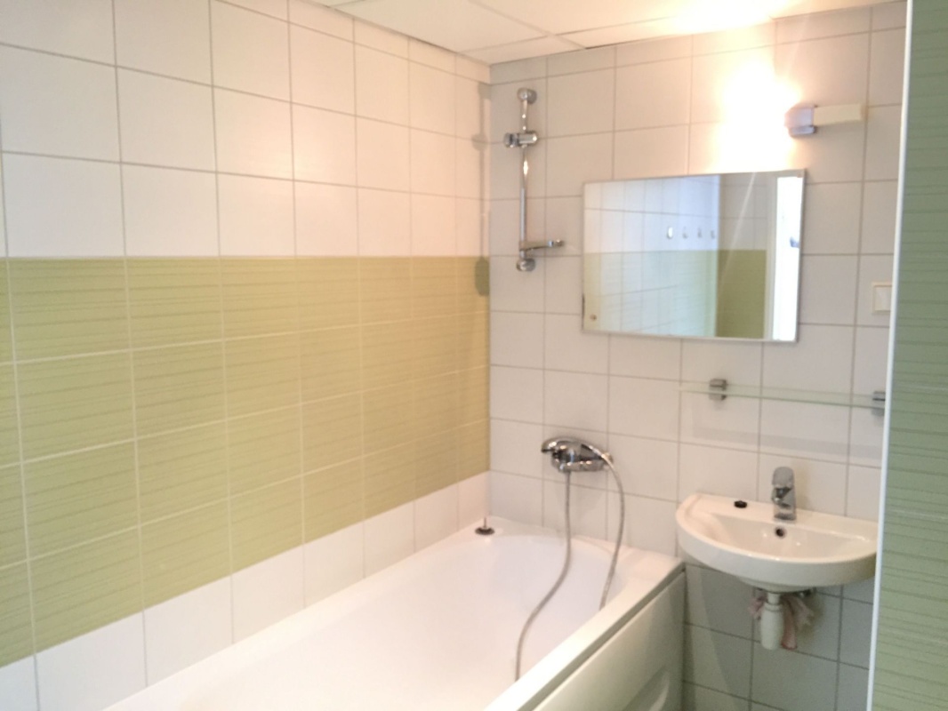 Tallinn, Mustamäe linnaosa, Kadaka, Mäepealse 16