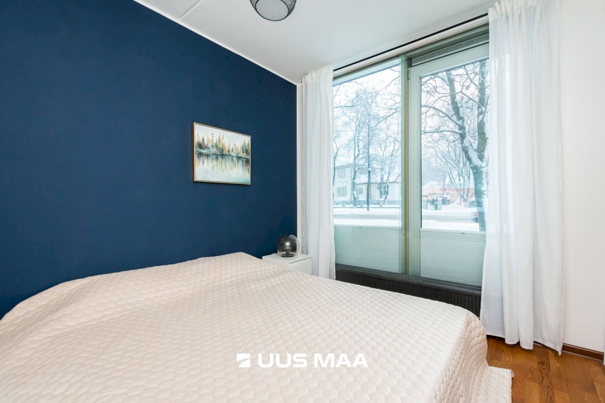 Tallinn, Kesklinna linnaosa, Kadriorg, Liivaoja 2/1