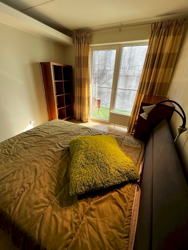 Tallinn, Kesklinna linnaosa, Kaarli pst 8