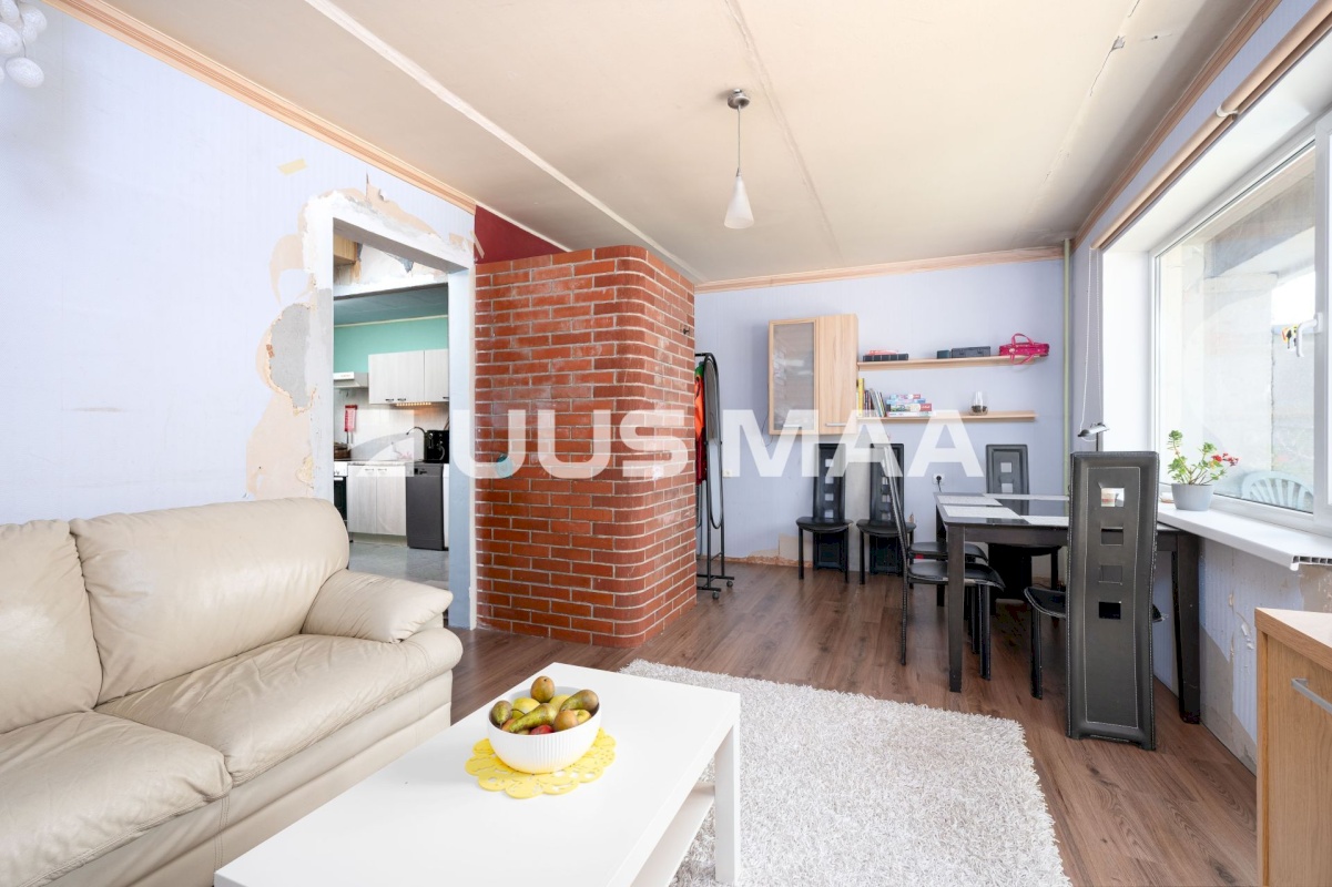 Märjamaa vald, Varbola küla, Õuna tee 1/6