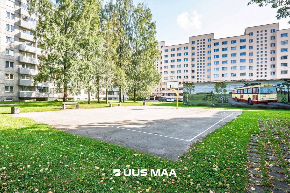 Tallinn, Haabersti linnaosa, Väike-Õismäe, Õismäe tee 84