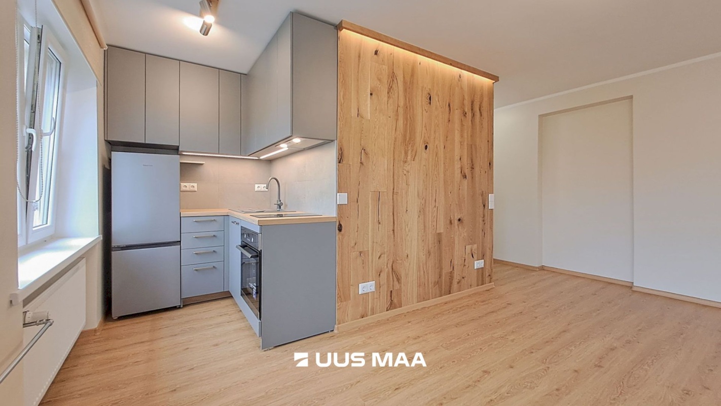 Viljandi linn, Paalalinn, Valuoja puiestee 17a