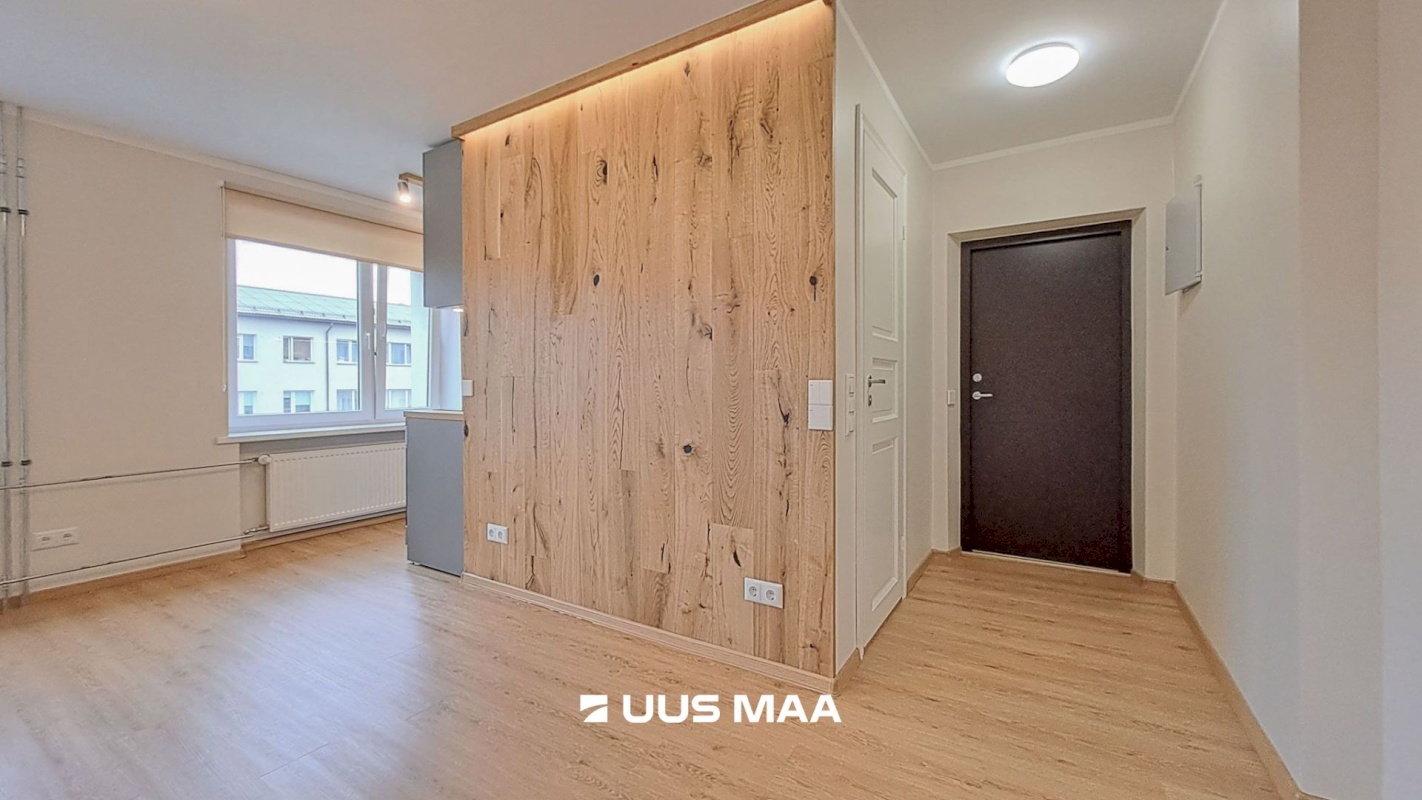 Viljandi linn, Paalalinn, Valuoja puiestee 17a