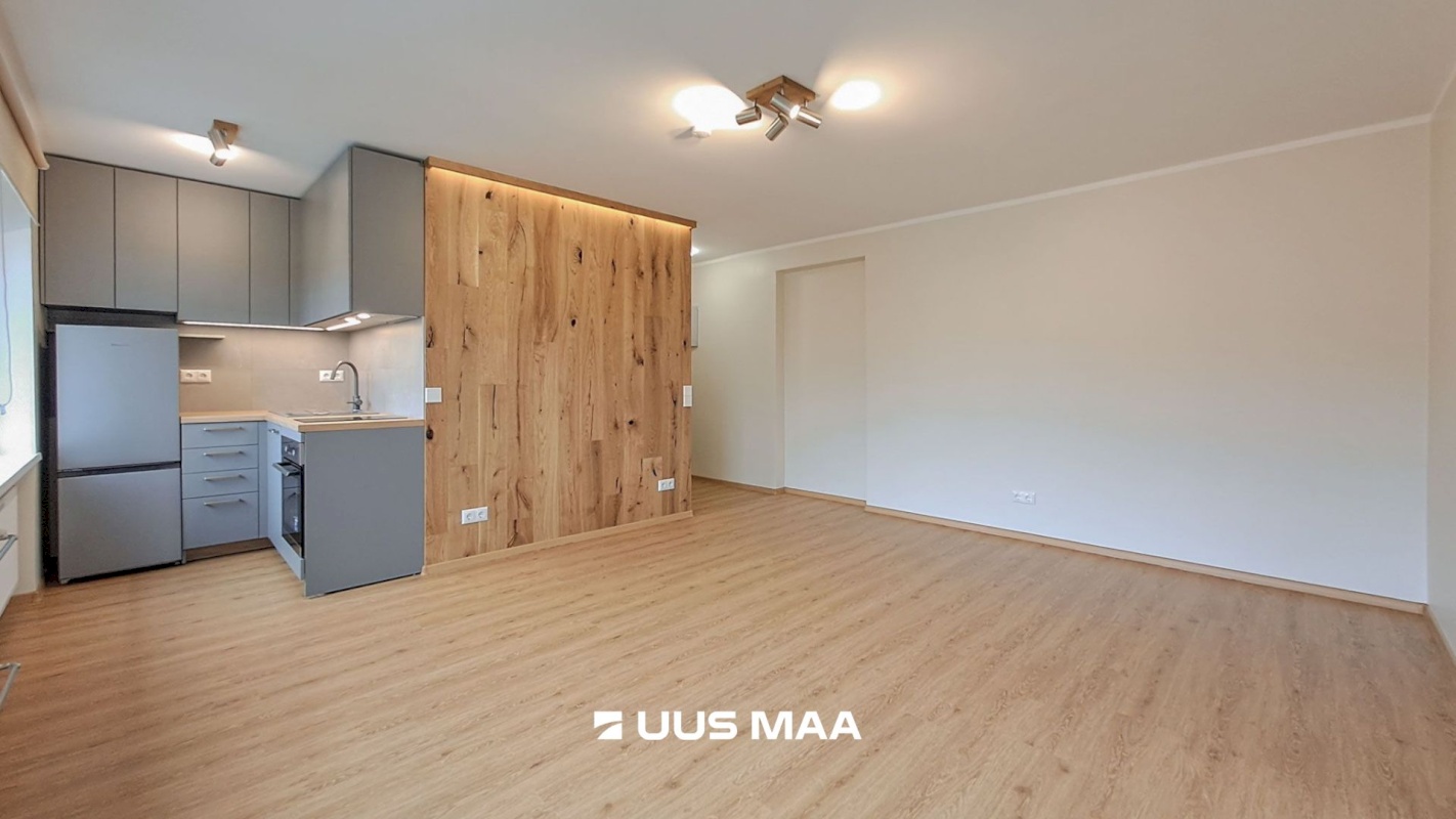 Viljandi linn, Paalalinn, Valuoja puiestee 17a