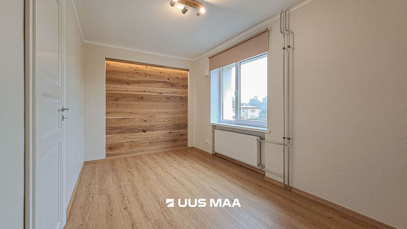 Viljandi linn, Paalalinn, Valuoja puiestee 17a