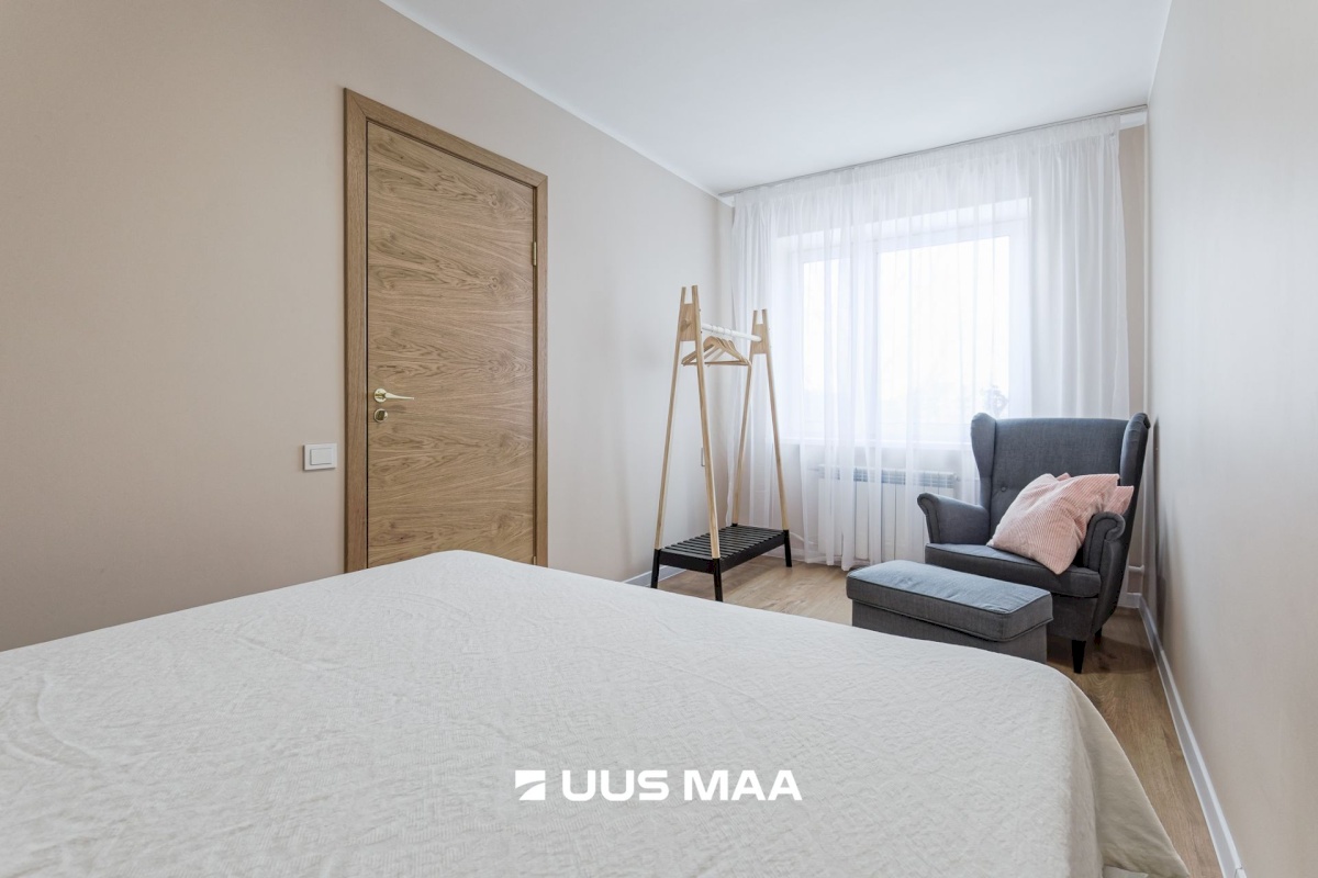 Tallinn, Mustamäe linnaosa, Akadeemia tee 52