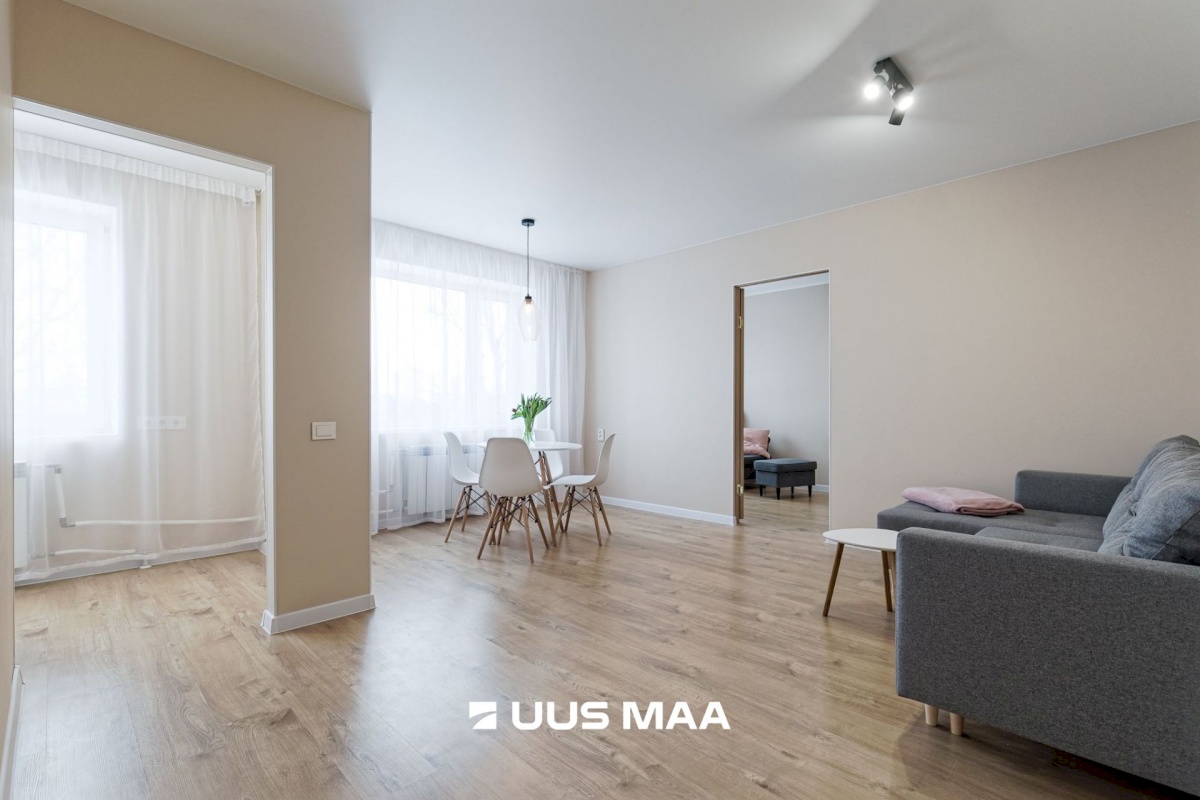 Tallinn, Mustamäe linnaosa, Akadeemia tee 52