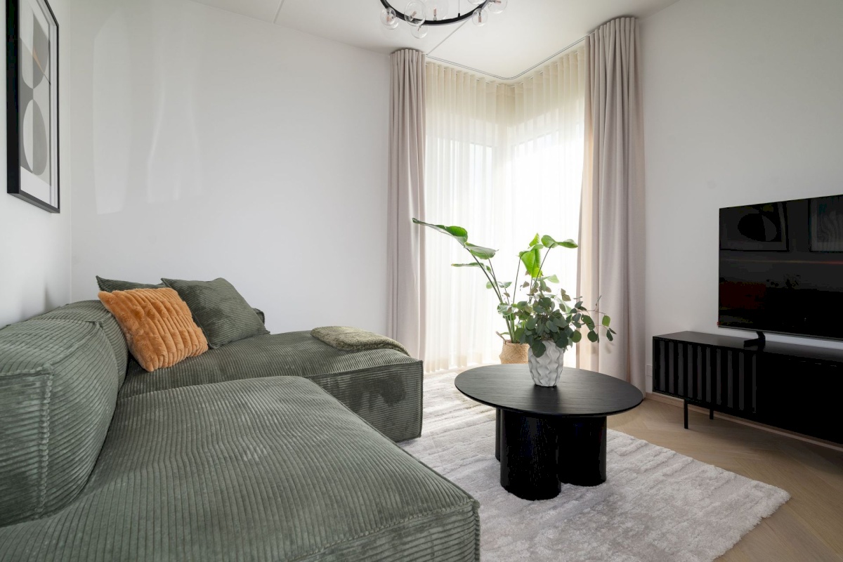 Tallinn, Kesklinna linnaosa, Pärnu mnt 137