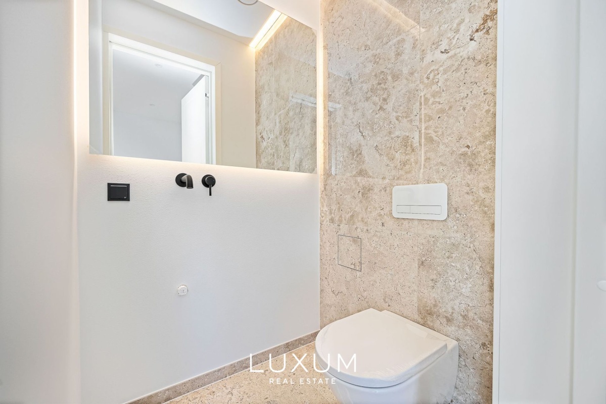 Tallinn, Pirita linnaosa, Merivälja, Kesktee