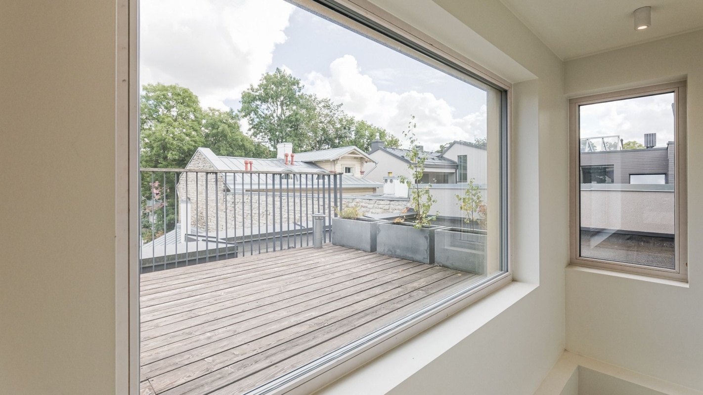 Tallinn, Kesklinna linnaosa, Kadriorg, J. Poska 35