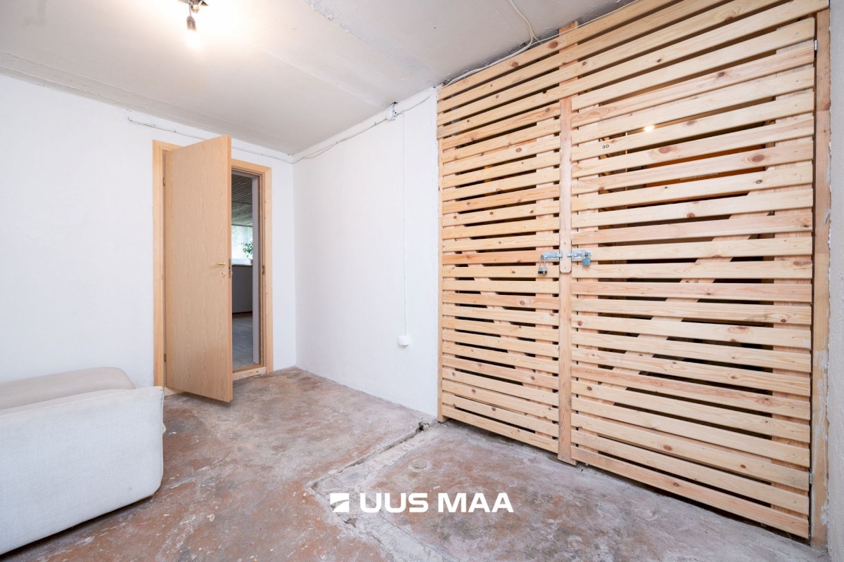 Tallinn, Nõmme linnaosa, Pääsküla, Pajude pst 5
