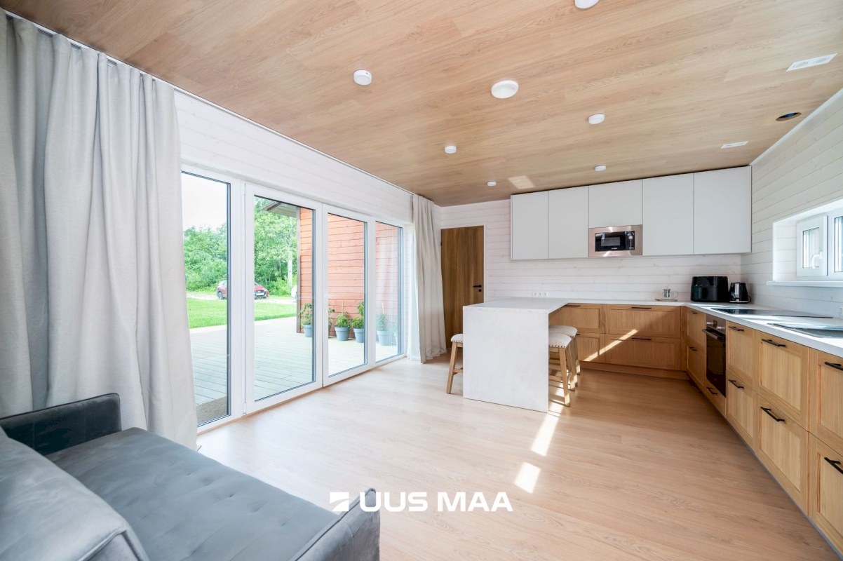 Lääne-Harju vald, Kloogaranna küla, Adruvahi tee 38