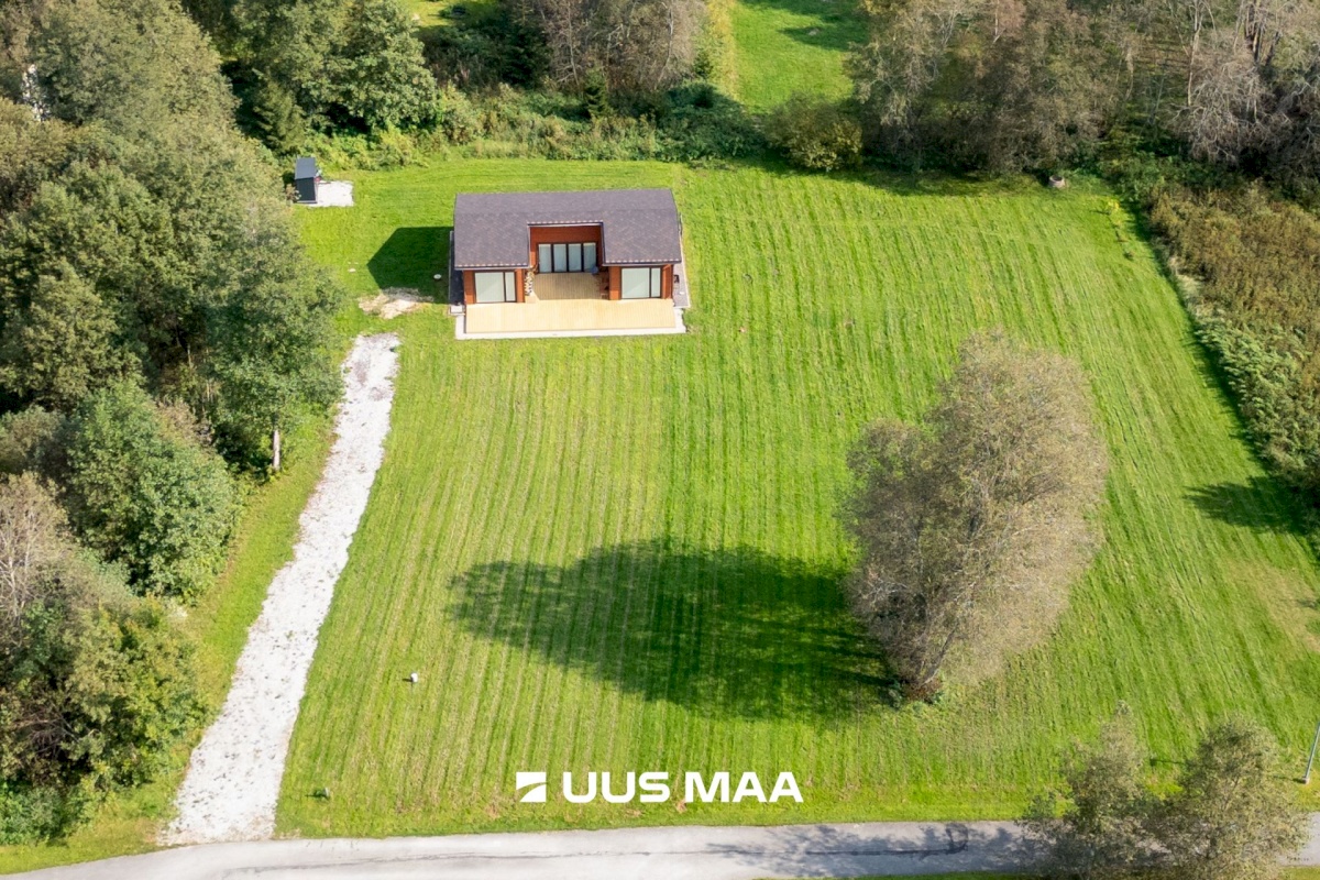 Lääne-Harju vald, Kloogaranna küla, Adruvahi tee 38