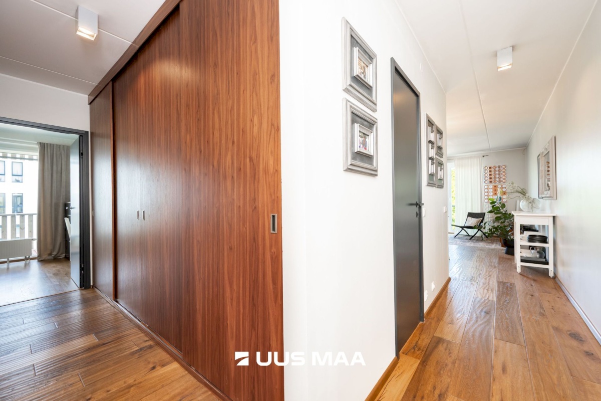 Tallinn, Kesklinna linnaosa, Valge tn 18b