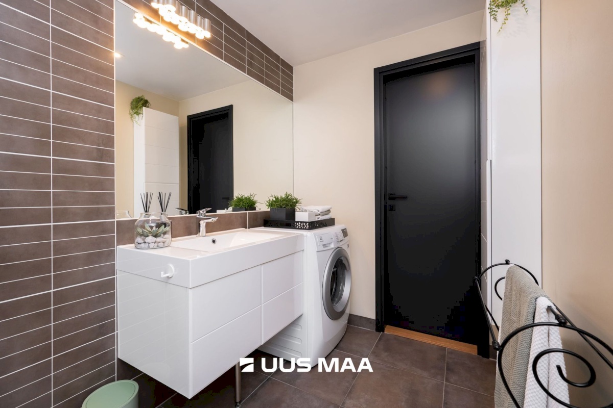 Tallinn, Kesklinna linnaosa, Valge tn 18b