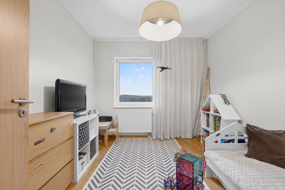 Tallinn, Mustamäe linnaosa, Karsti 7