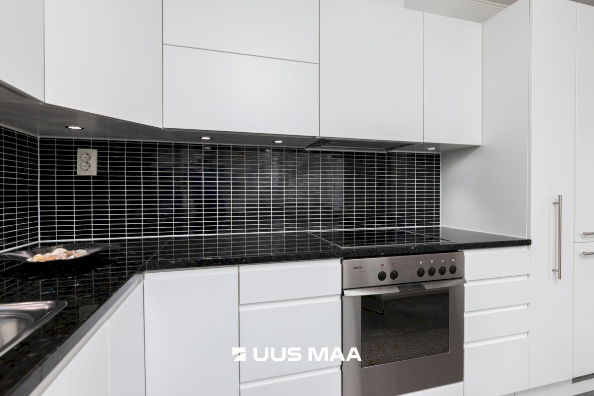 Tallinn, Kesklinna linnaosa, Sadama, Nafta 6