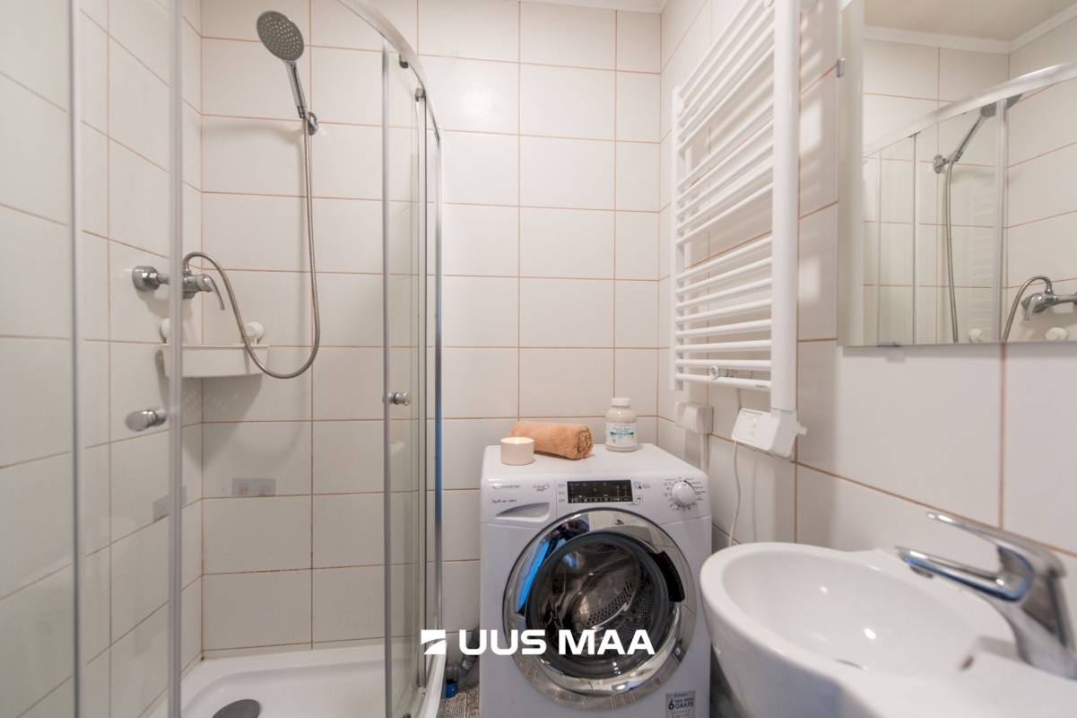 Anija vald, Kehra linn, Kooli tn 21