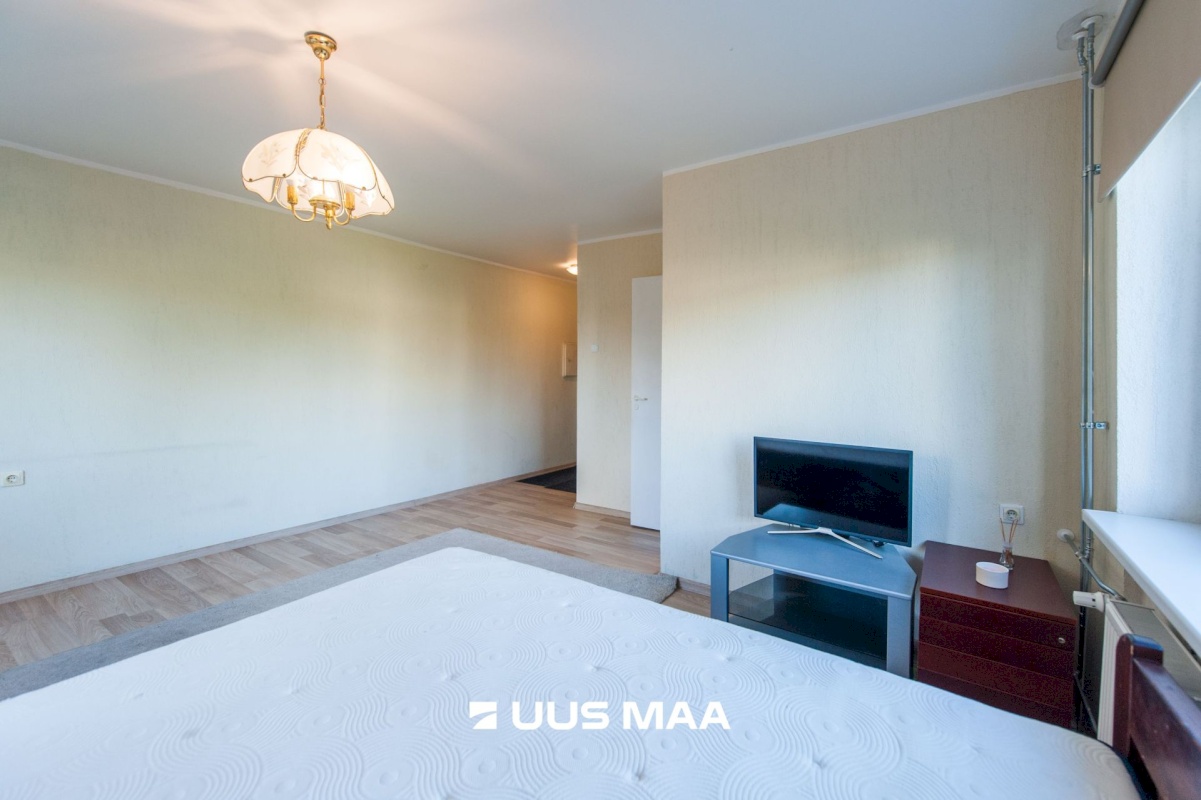 Anija vald, Kehra linn, Kooli tn 21