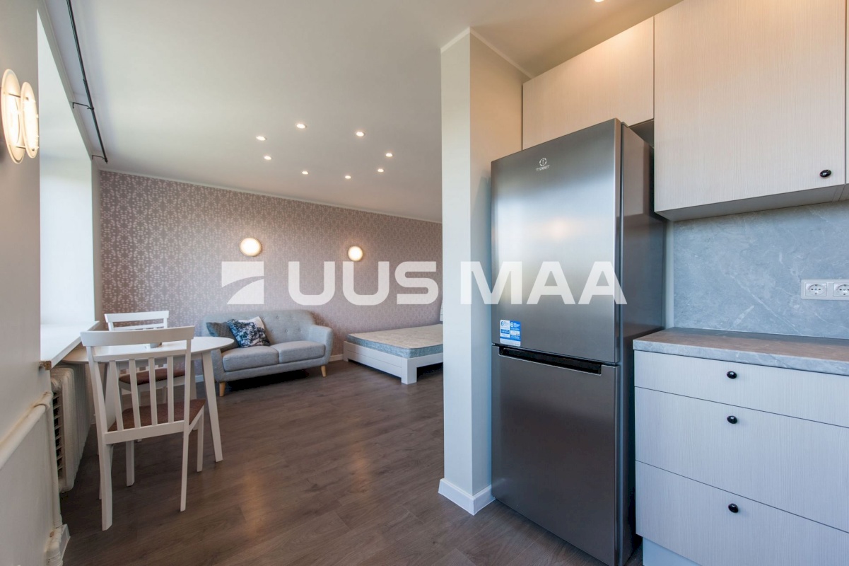 Tallinn, Põhja-Tallinna linnaosa, Madala 11