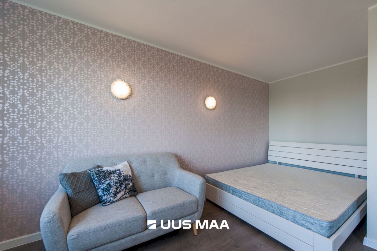 Tallinn, Põhja-Tallinna linnaosa, Madala 11