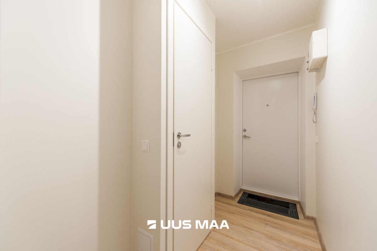 Tallinn, Põhja-Tallinna linnaosa, Madala 8