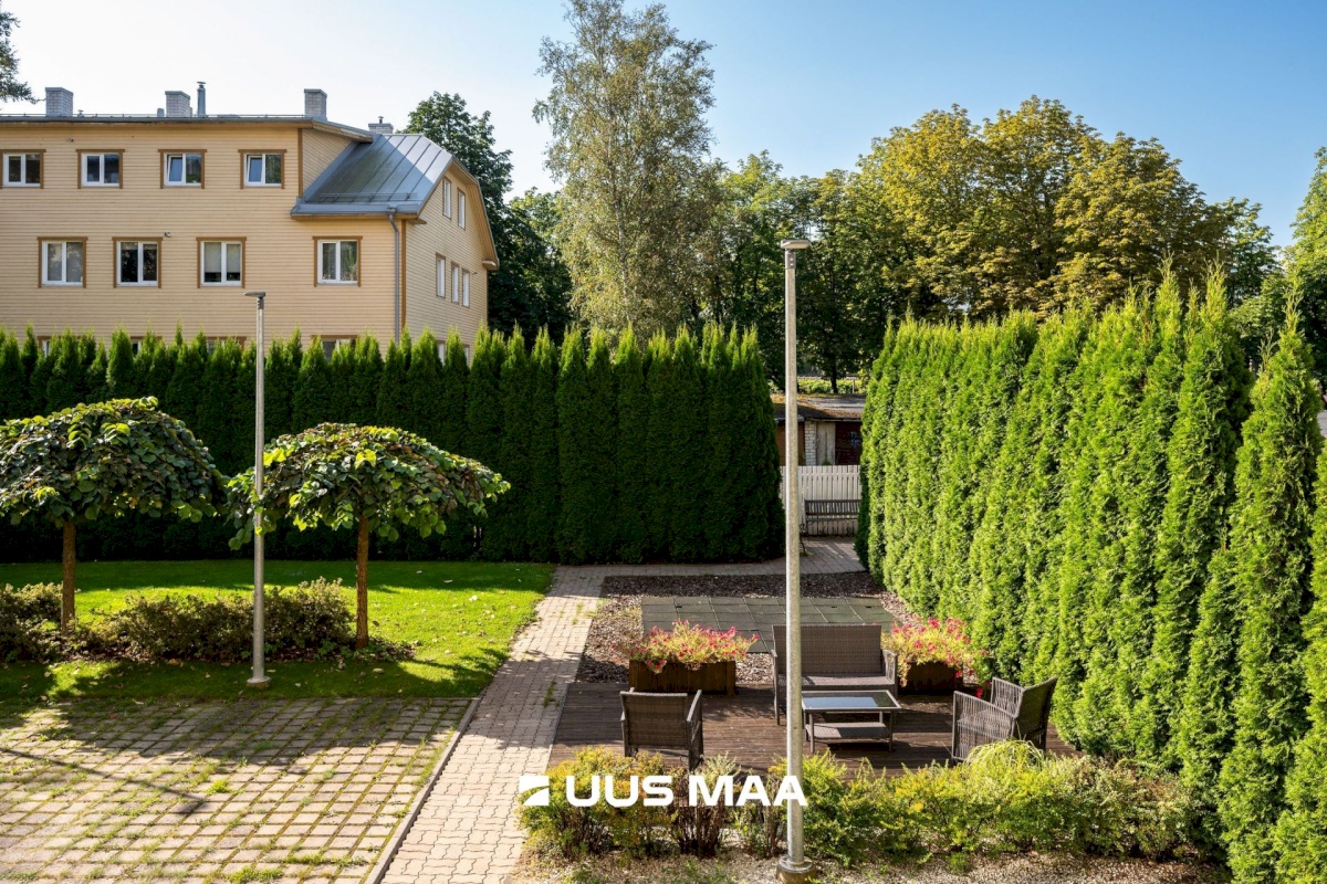 Tallinn, Kesklinna linnaosa, Uus Maailm, Koidu 100